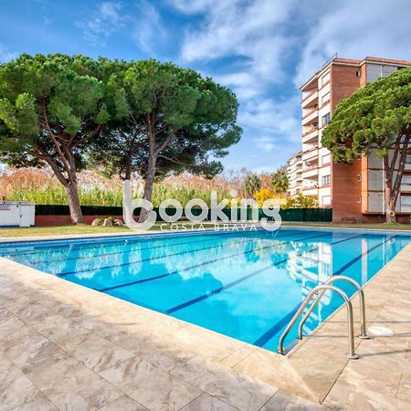 Vall De Ribes Apartament Per 4 Persones Amb Piscina Comunitaria, A Prop De Port D'Aro Castell-Platja d’Aro Exterior foto